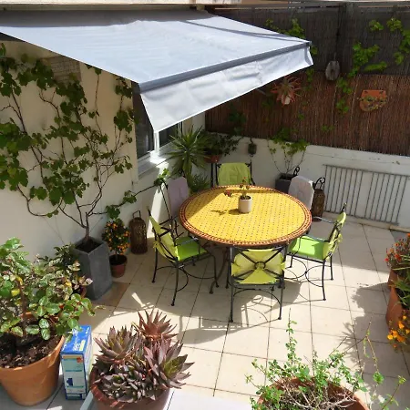 Belle Maison De 121 M2 A 2 Mn De La Avec Jacuzzi