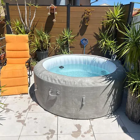 Sete Belle Maison De Ville 121 M2 A 2 Mn De La Plage Et Spa Appartamento *